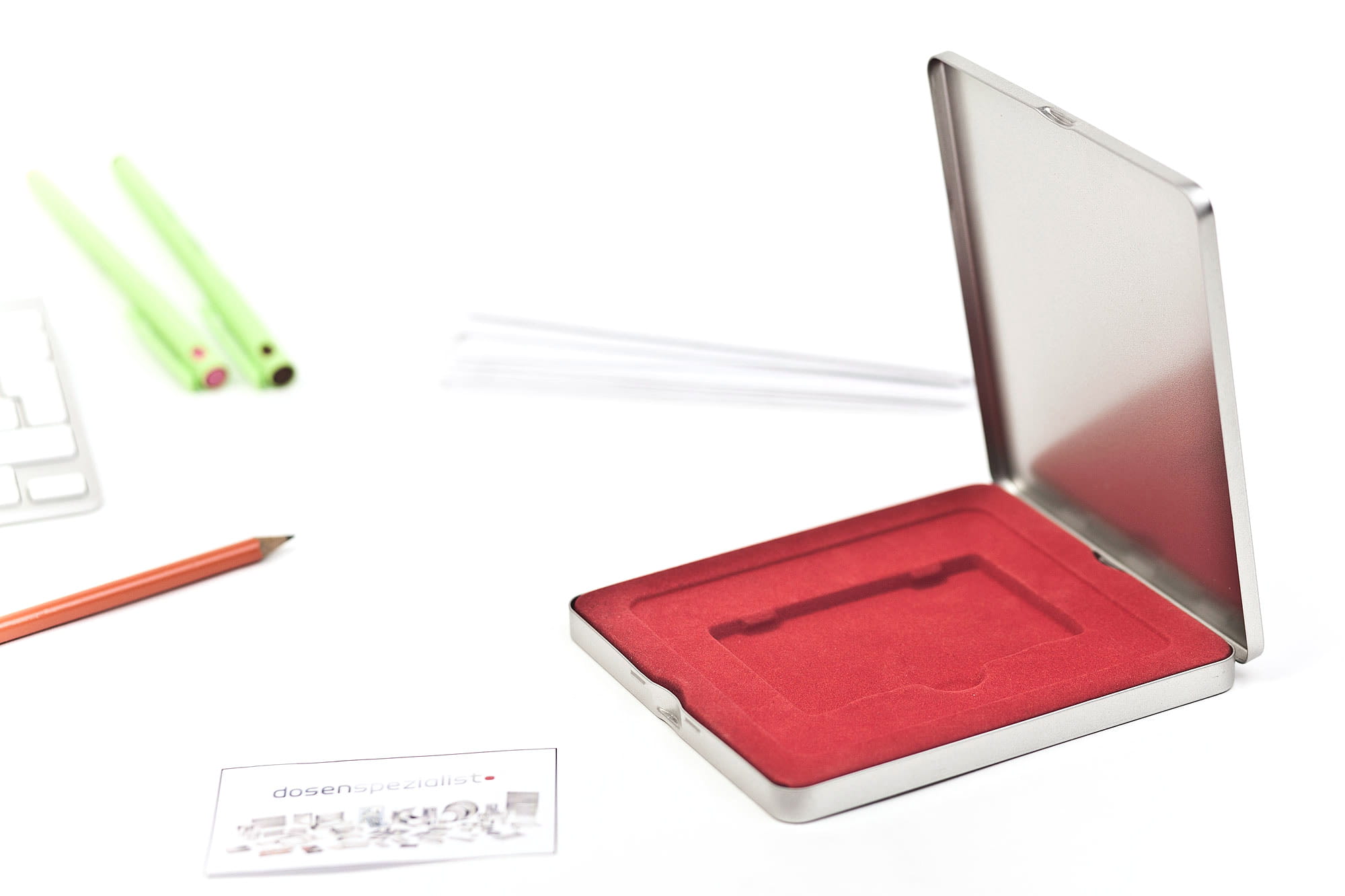 Box2Bon Classic mit rotem Tray