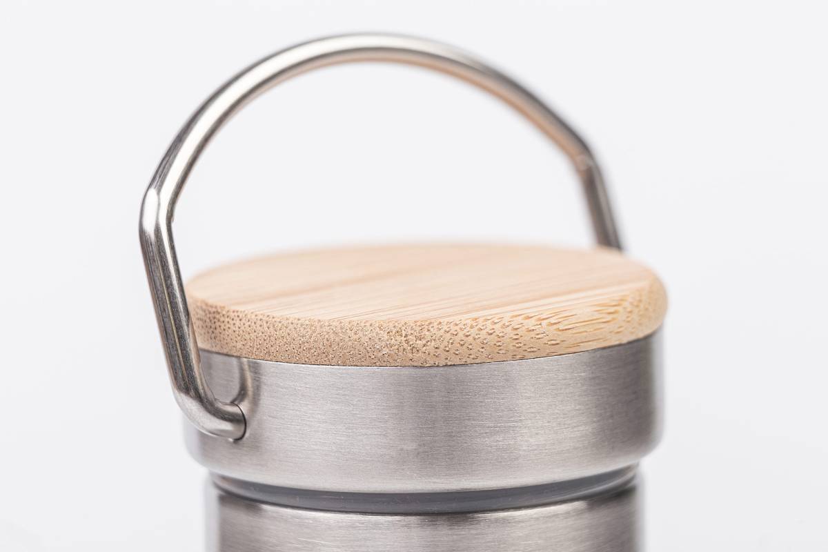Edelstahl Trinkflasche mit Bambus