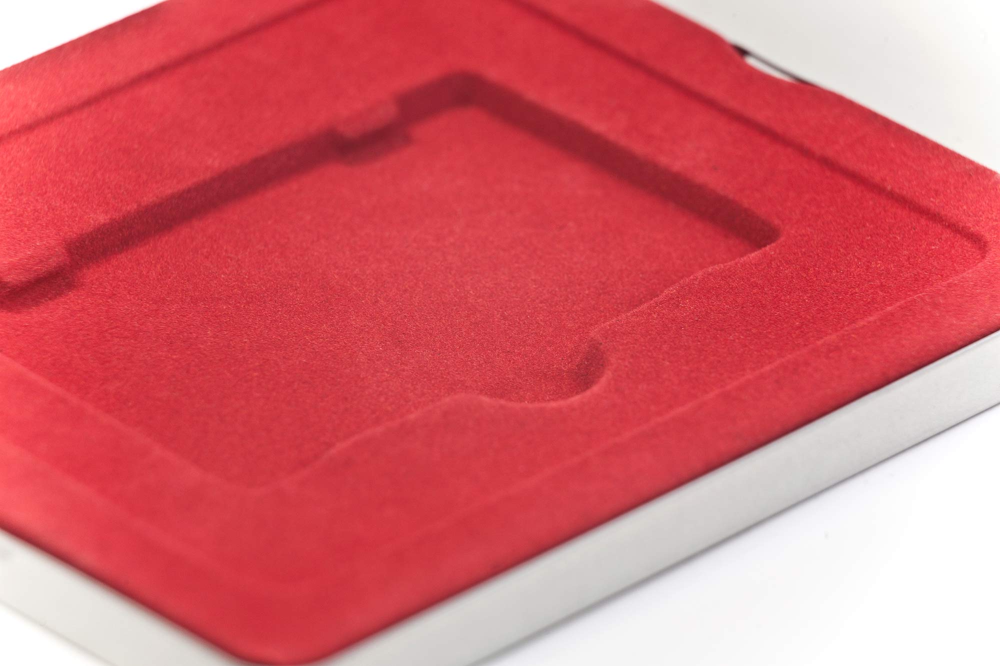 Box2Bon Classic mit rotem Tray